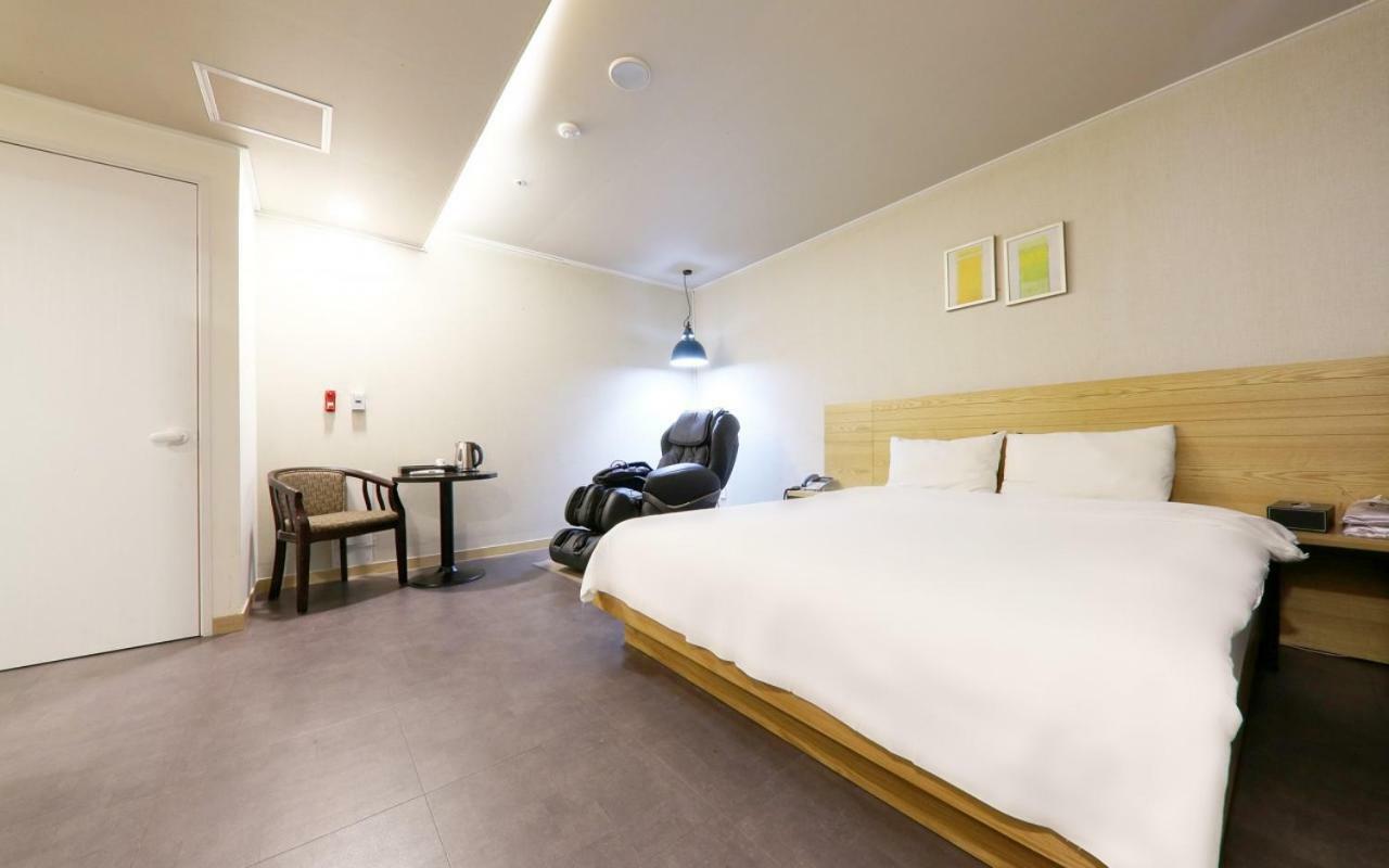 A7 Hotel Suwon Ngoại thất bức ảnh