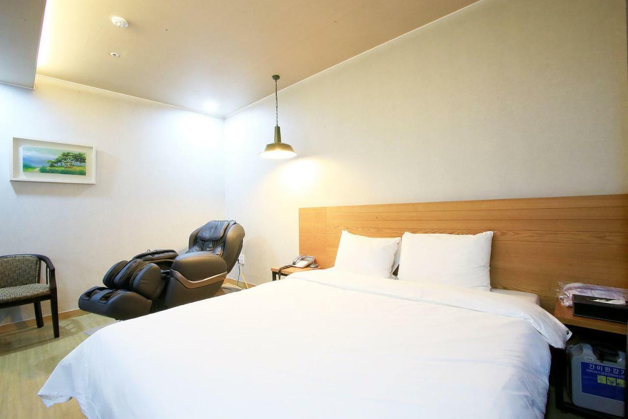 A7 Hotel Suwon Ngoại thất bức ảnh